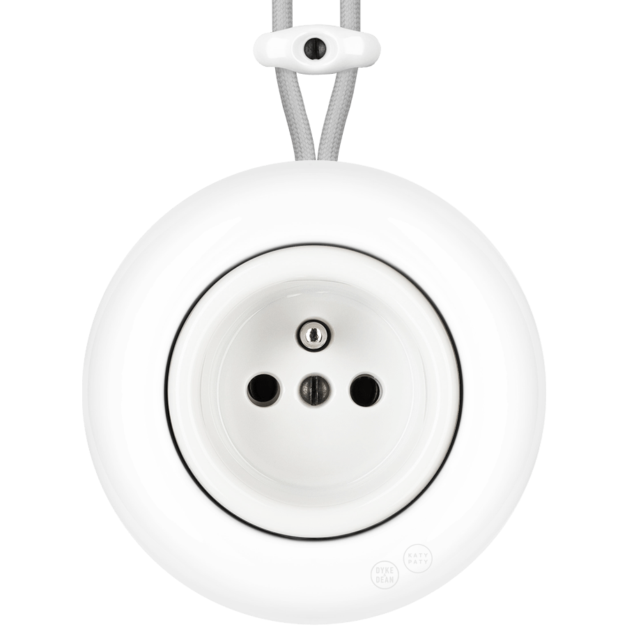 PORCELAIN KATY PATY COLONA ROUND SURFACE MOUNTED EURO SOCKET WHITE - DYKE & DEAN