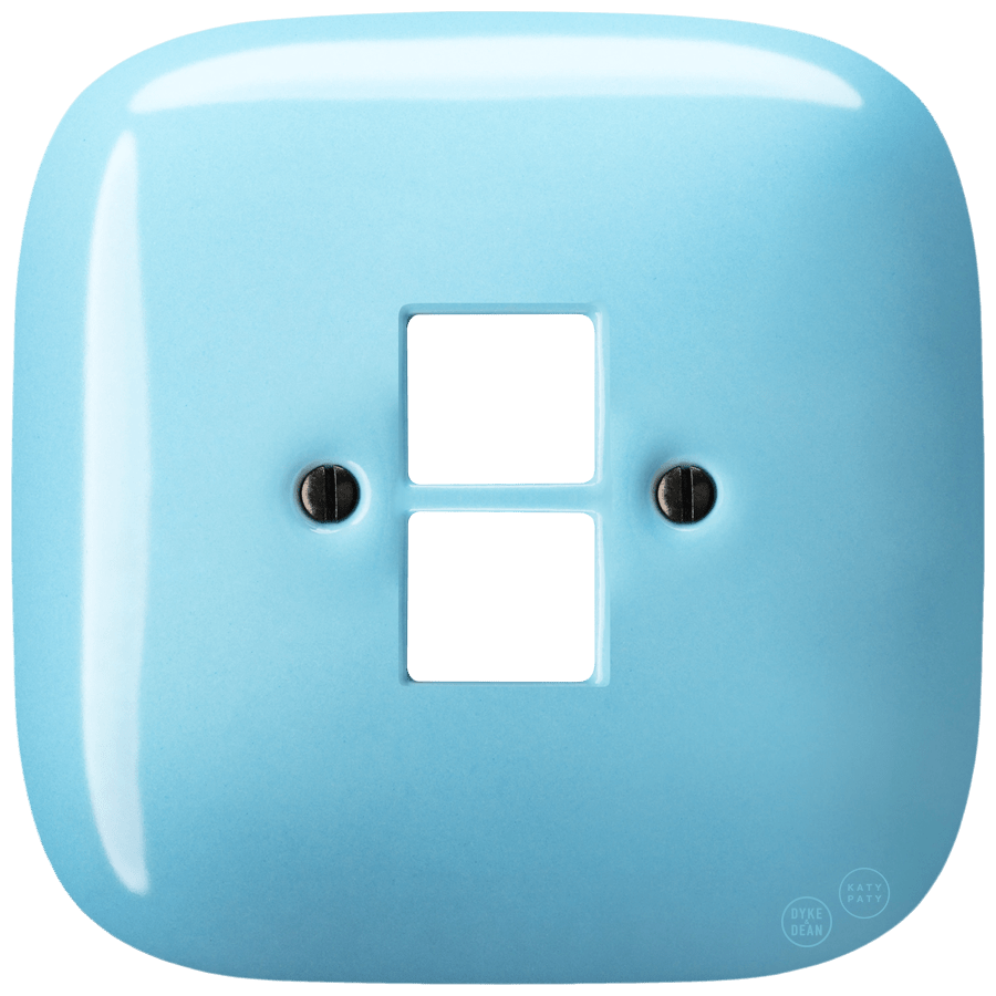 SQUARE PORCELAIN WALL SOCKET PASTEL BLUE PC/USB - DYKE & DEAN