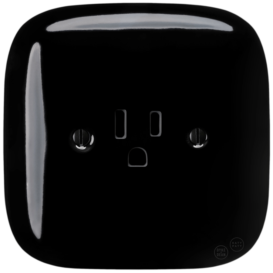 SQUARE PORCELAIN WALL SOCKET USA 15 AMP BLACK - DYKE & DEAN