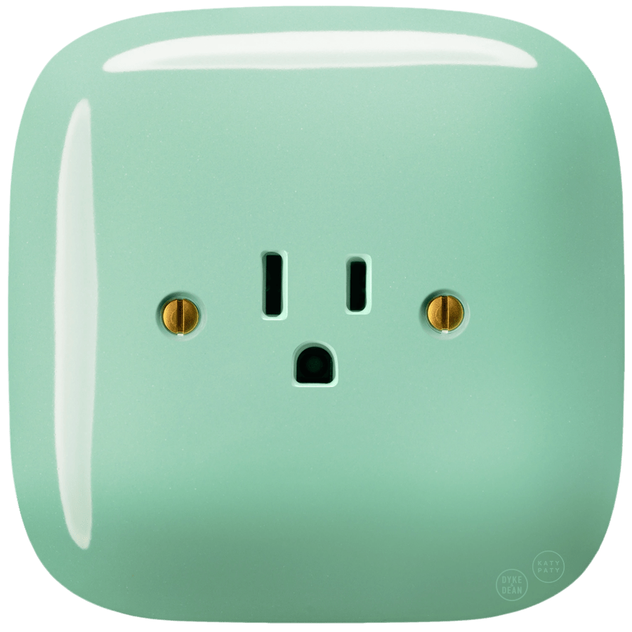 SQUARE PORCELAIN WALL SOCKET USA 15 AMP MINT - DYKE & DEAN