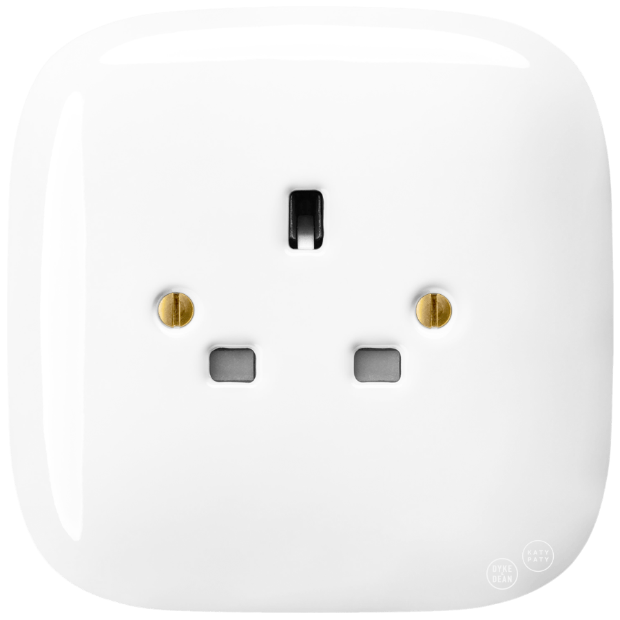 SQUARE PORCELAIN WALL SOCKET WHITE UK - DYKE & DEAN