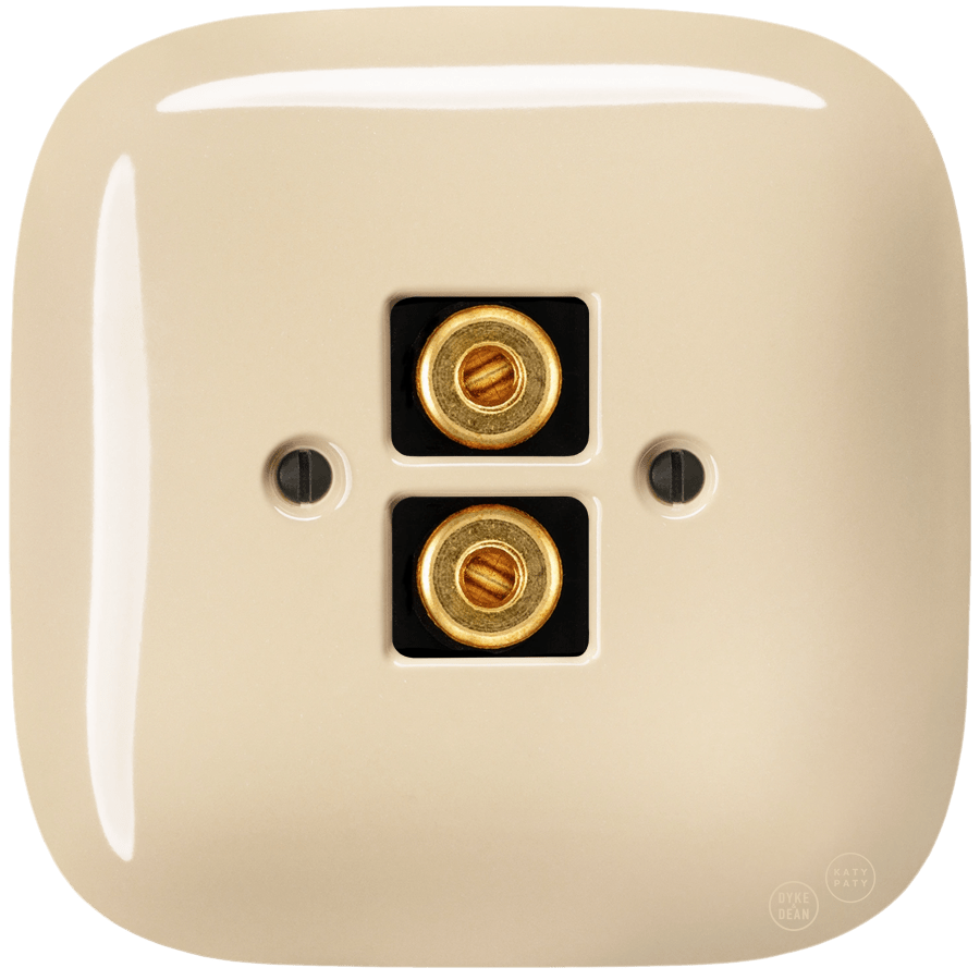 SQUARE PORCELAIN WALL SPEAKER SOCKET SAND - DYKE & DEAN