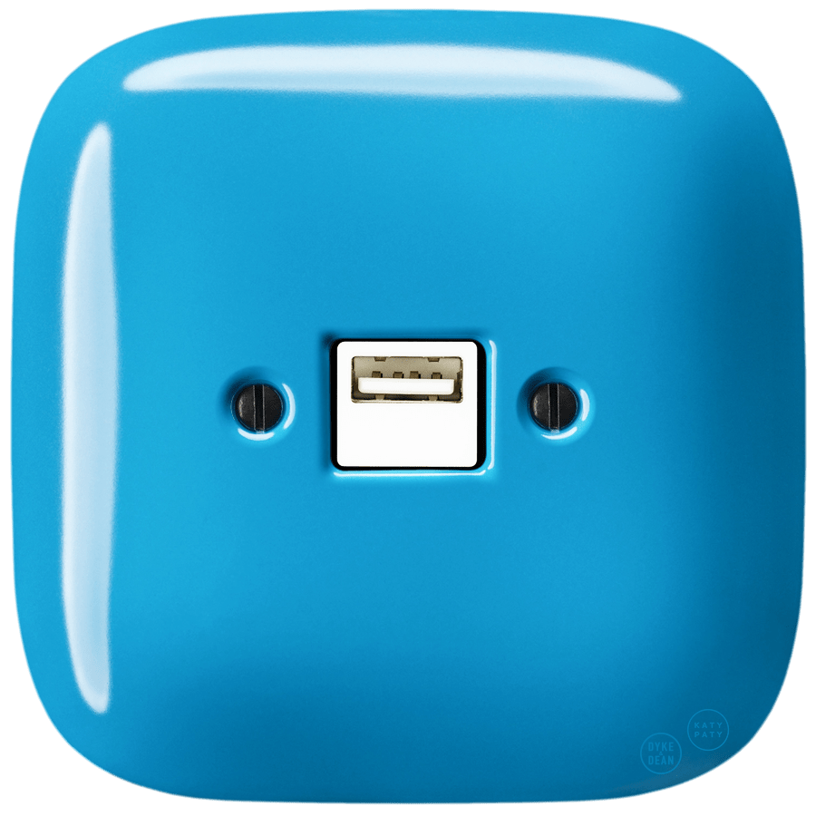 SQUARE PORCELAIN WALL USB CHARGER AZURE - DYKE & DEAN