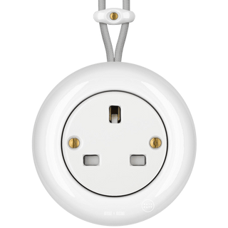 SURFACE PORCELAIN WALL SOCKET WHITE UK - DYKE & DEAN