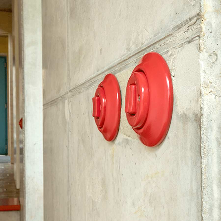 PORCELAIN WALL END PLUG SOCKET ASH GREY - DYKE & DEAN