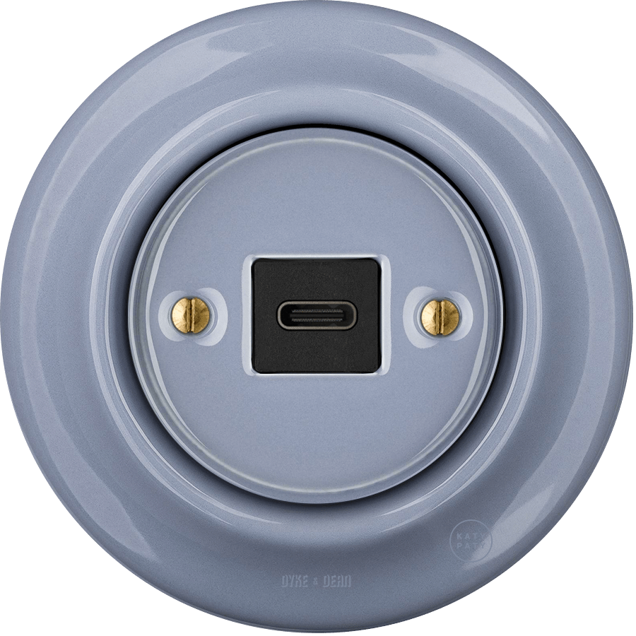 PORCELAIN WALL SOCKET ASH GREY USB-C - DYKE & DEAN